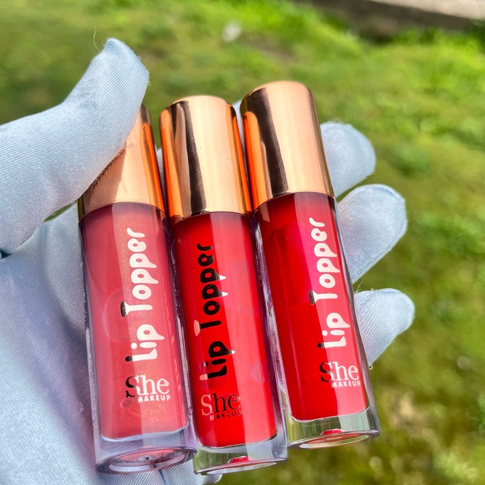 Lip Topper , lip gloss, vibrant color lip moisturizer